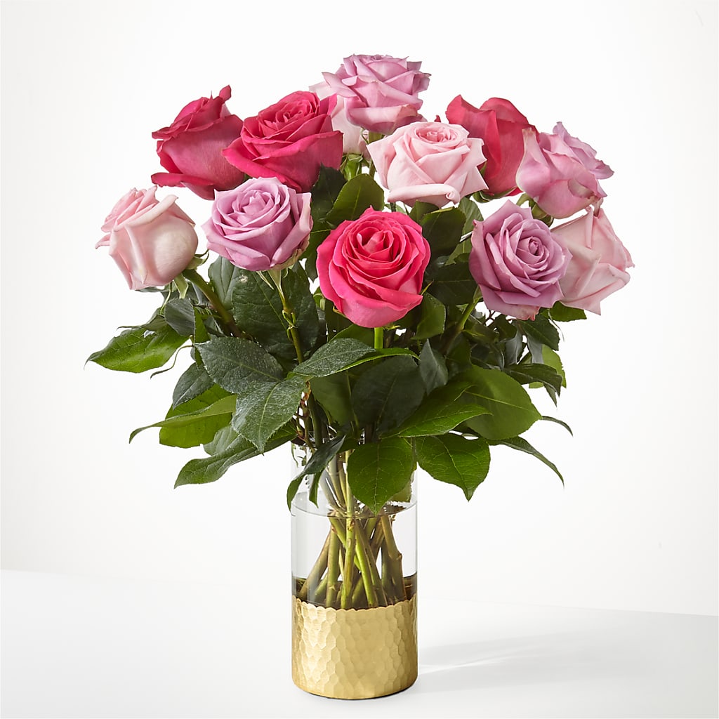 Pure Beauty Mixed Roses – HELEN'S FLORAL SHOPPE, Phillipsburg NJ