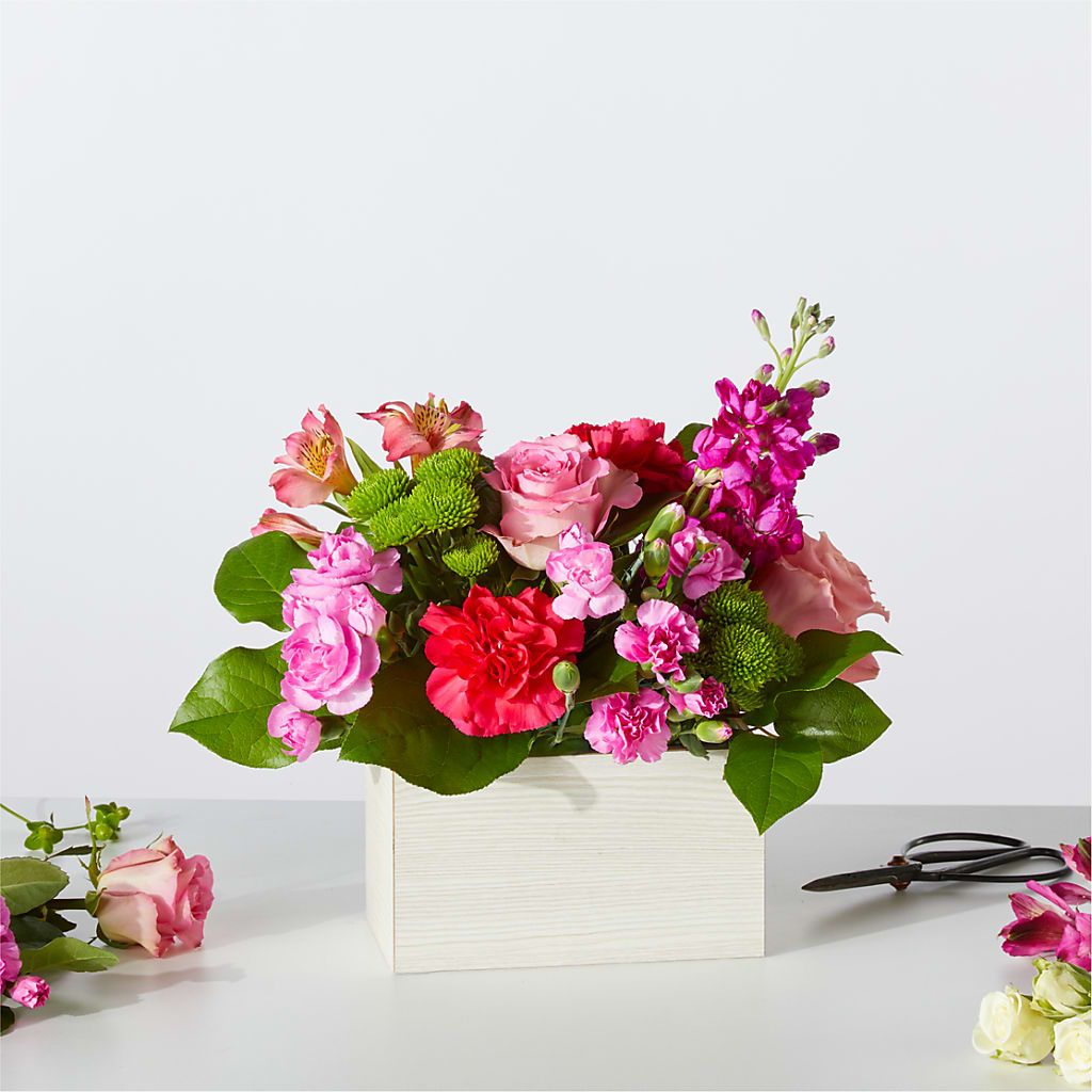 Sweetberry Box – A Florist Original – HELEN'S FLORAL SHOPPE, Phillipsburg NJ