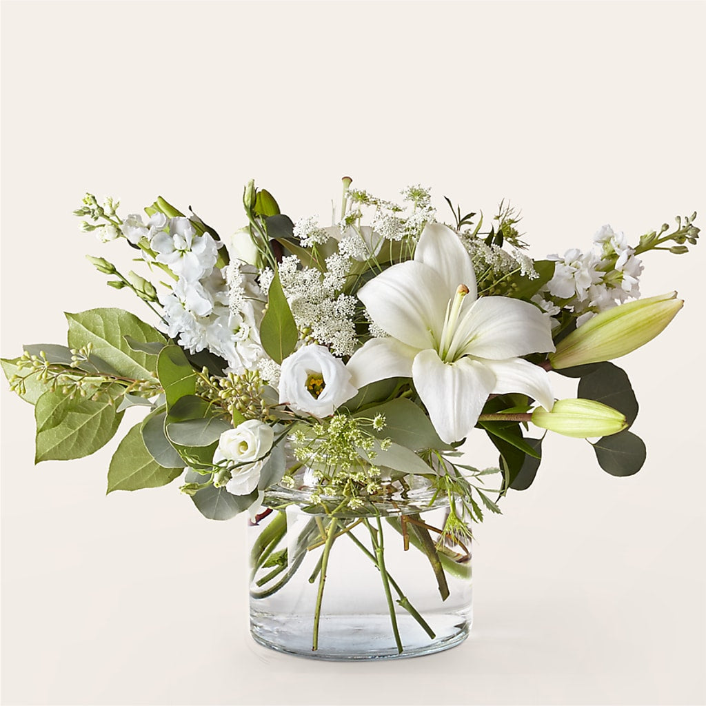 Alluring Elegance Bouquet – HELEN'S FLORAL SHOPPE, Phillipsburg NJ