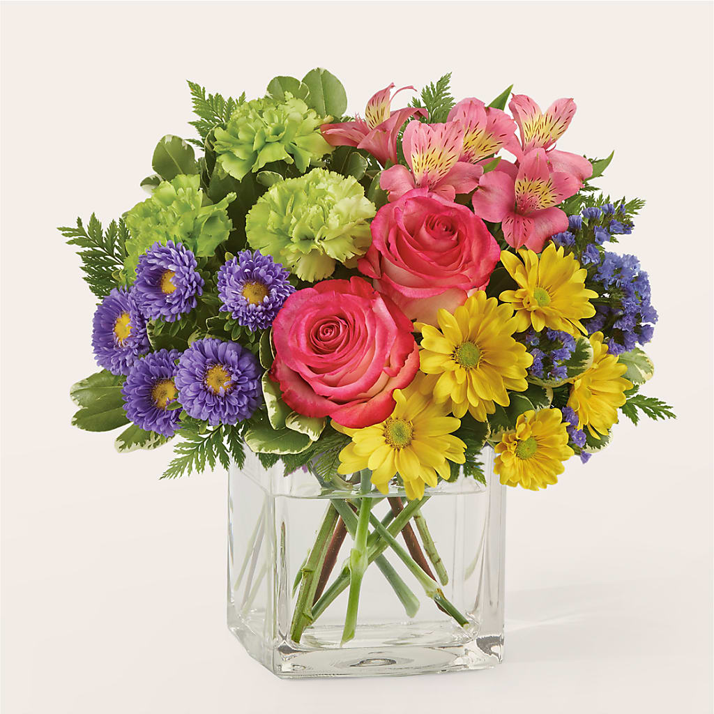 Candy Jar Bouquet – HELEN'S FLORAL SHOPPE, Phillipsburg NJ