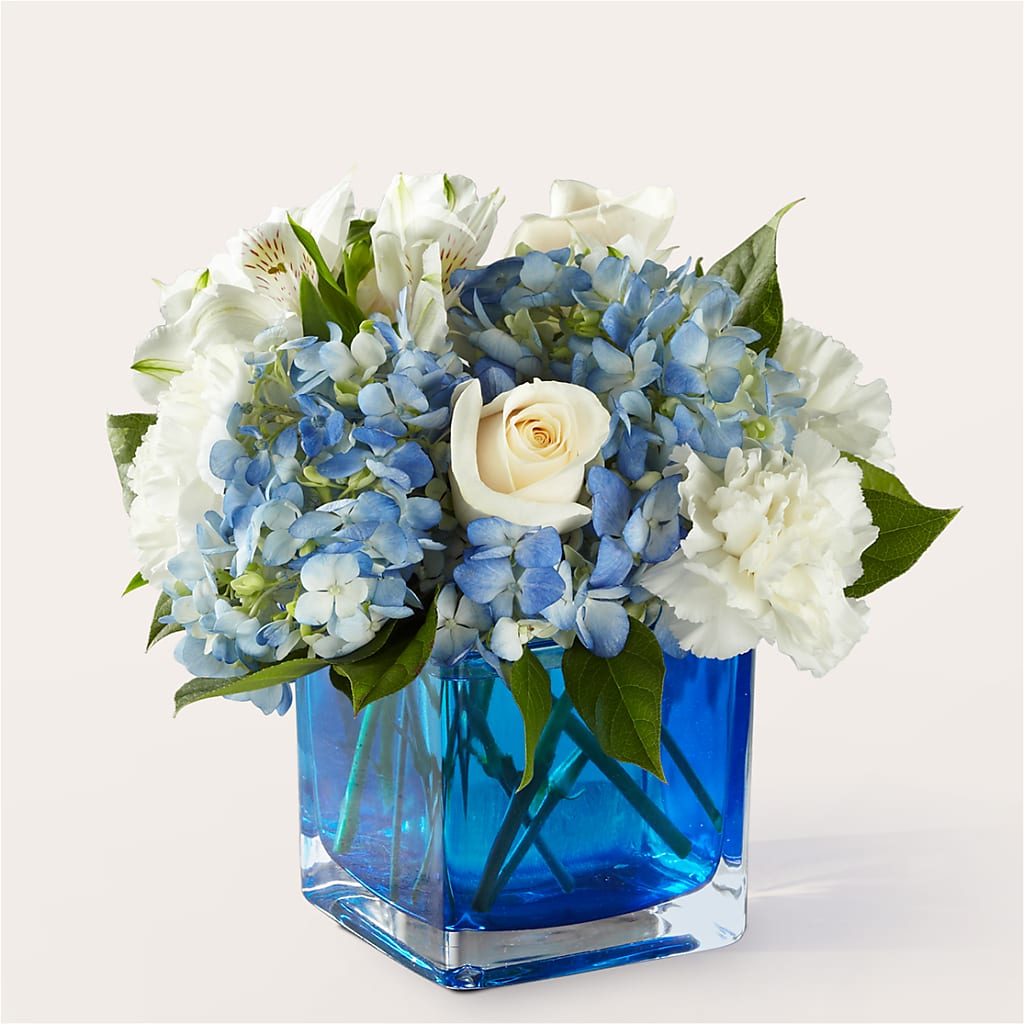 Soothing Waters Bouquet – HELEN'S FLORAL SHOPPE, Phillipsburg NJ