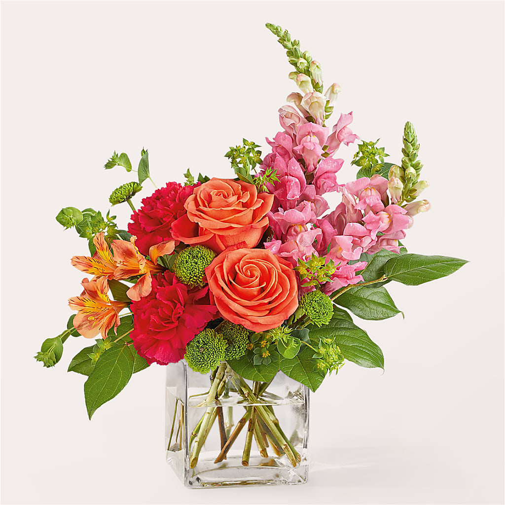 Cosmopolitan Bouquet – HELEN'S FLORAL SHOPPE, Phillipsburg NJ