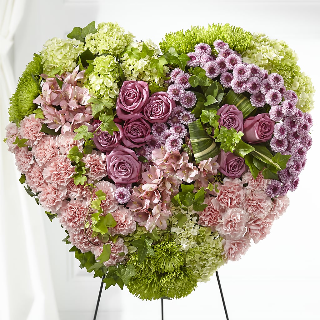 Heartwarming Standing Heart – HELEN'S FLORAL SHOPPE, Phillipsburg NJ
