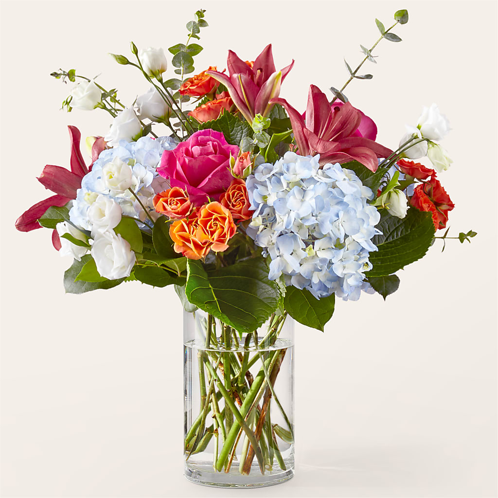Awestruck Luxury Bouquet – HELEN'S FLORAL SHOPPE, Phillipsburg NJ
