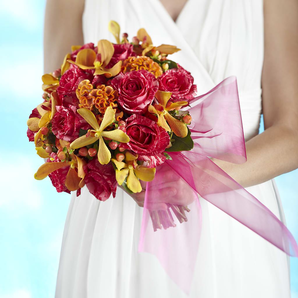 Brilliant Shades of Love Bouquet – HELEN'S FLORAL SHOPPE, Phillipsburg NJ