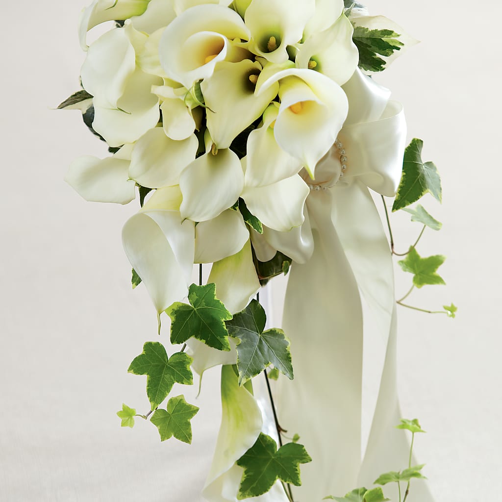White Chapel Bouquet – HELEN'S FLORAL SHOPPE, Phillipsburg NJ