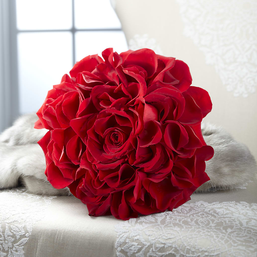 Composite Rose Bouquet – HELEN'S FLORAL SHOPPE, Phillipsburg NJ