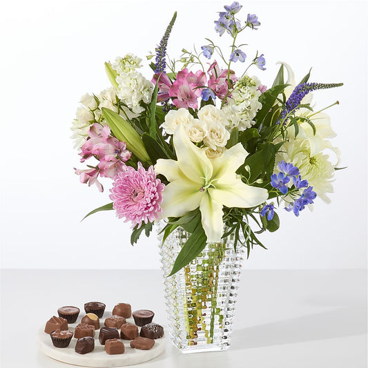 Winter Celebration Bouquet – HELEN'S FLORAL SHOPPE, Phillipsburg NJ