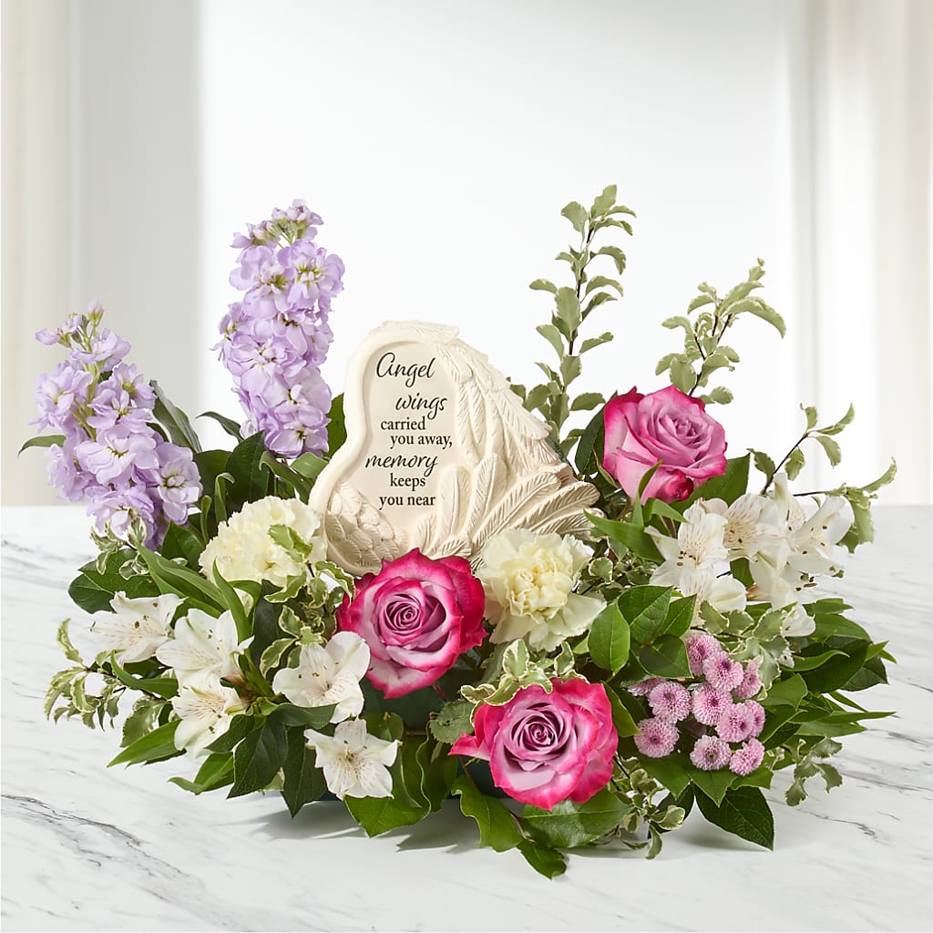 In My Heart Arrangement – HELEN'S FLORAL SHOPPE, Phillipsburg NJ