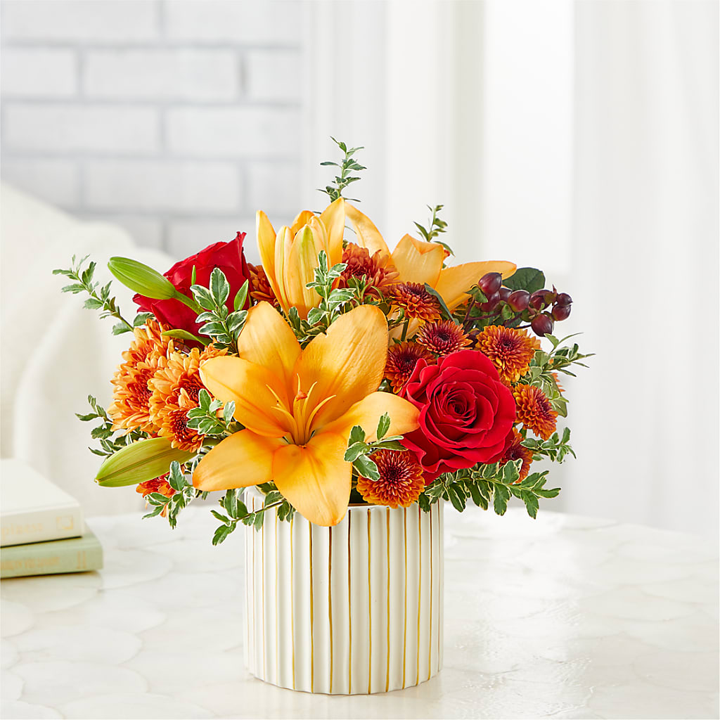 Scarlet Skies Bouquet – HELEN'S FLORAL SHOPPE, Phillipsburg NJ