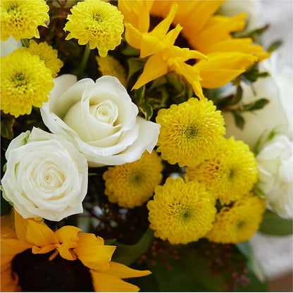 Luminous Morning Bouquet – HELEN'S FLORAL SHOPPE, Phillipsburg NJ