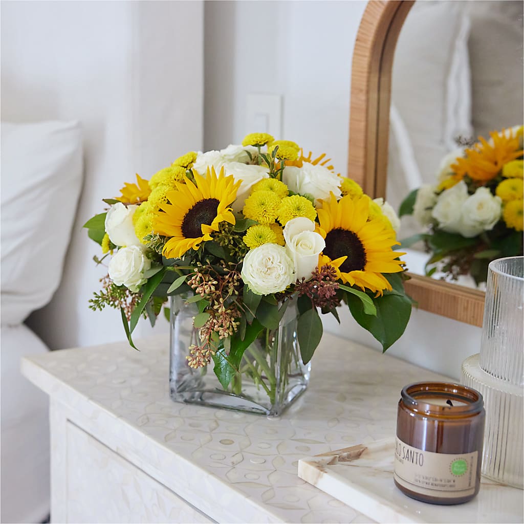 Luminous Morning Bouquet – HELEN'S FLORAL SHOPPE, Phillipsburg NJ