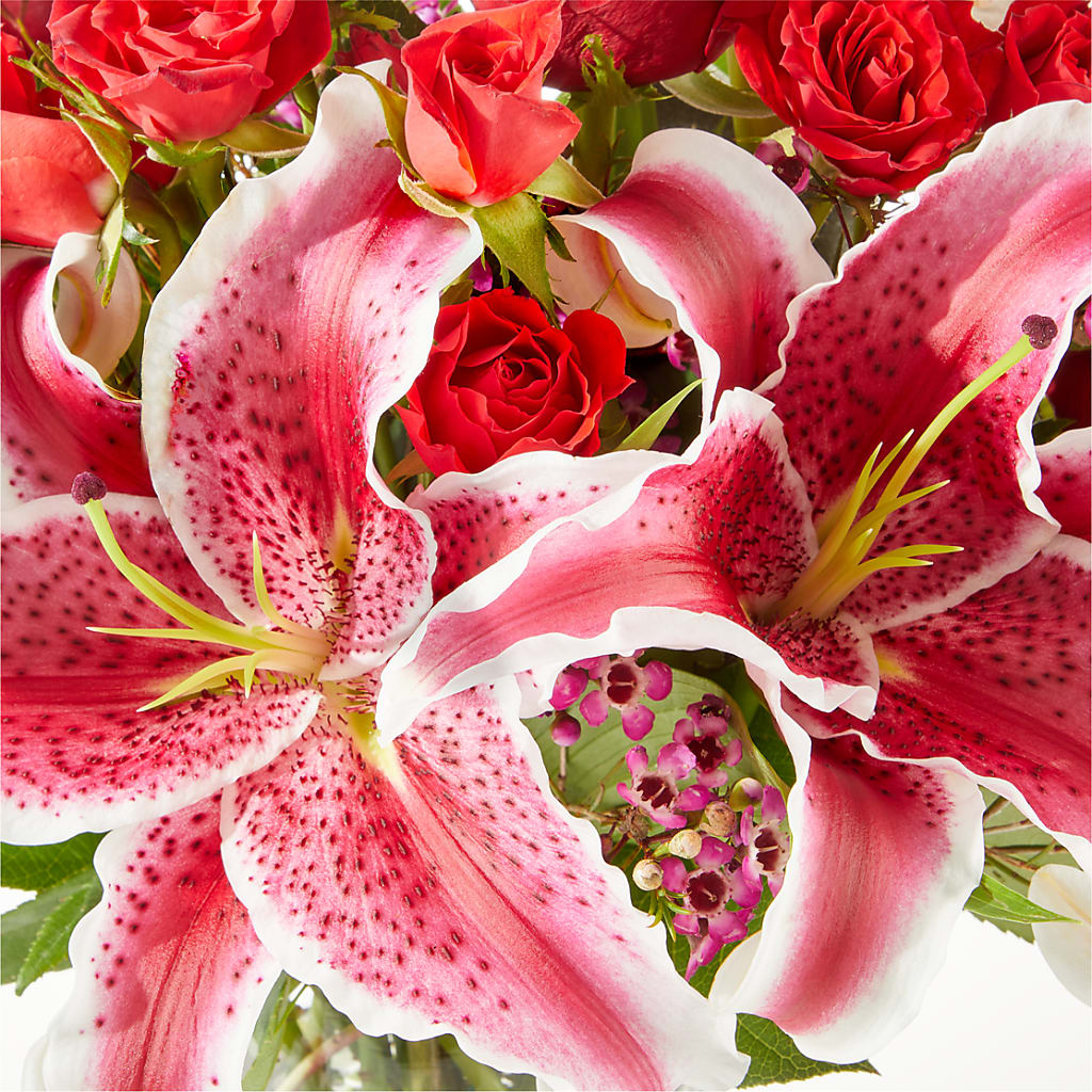 Match Made in Heaven Bouquet – HELEN'S FLORAL SHOPPE, Phillipsburg NJ
