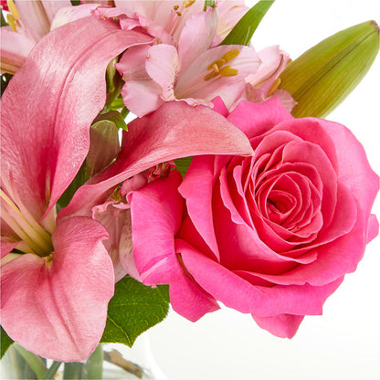 Lots of Love Bouquet – HELEN'S FLORAL SHOPPE, Phillipsburg NJ