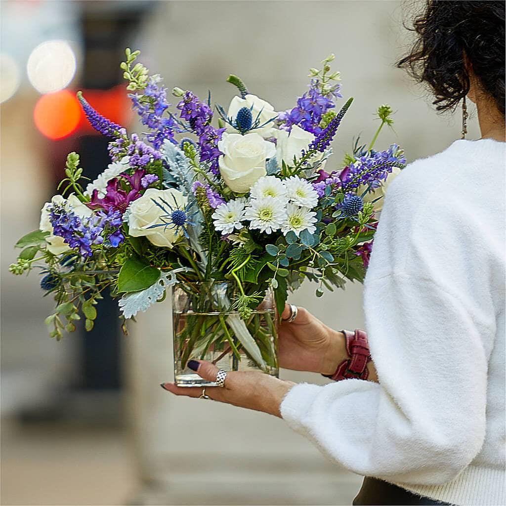 Shooting Star Bouquet – HELEN'S FLORAL SHOPPE, Phillipsburg NJ