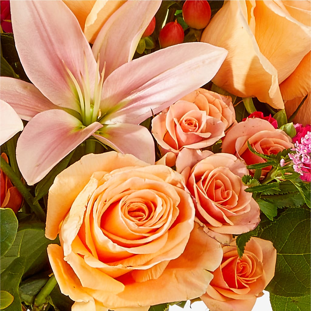 Bisous Bouquet – HELEN'S FLORAL SHOPPE, Phillipsburg NJ